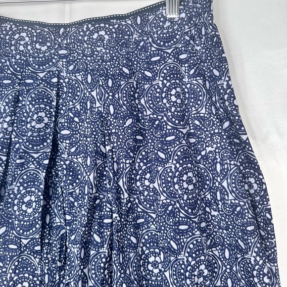 Elegant Navy Patterned‎ Skater Skirt 100% Cotton Size 12 - Picture 6 of 11